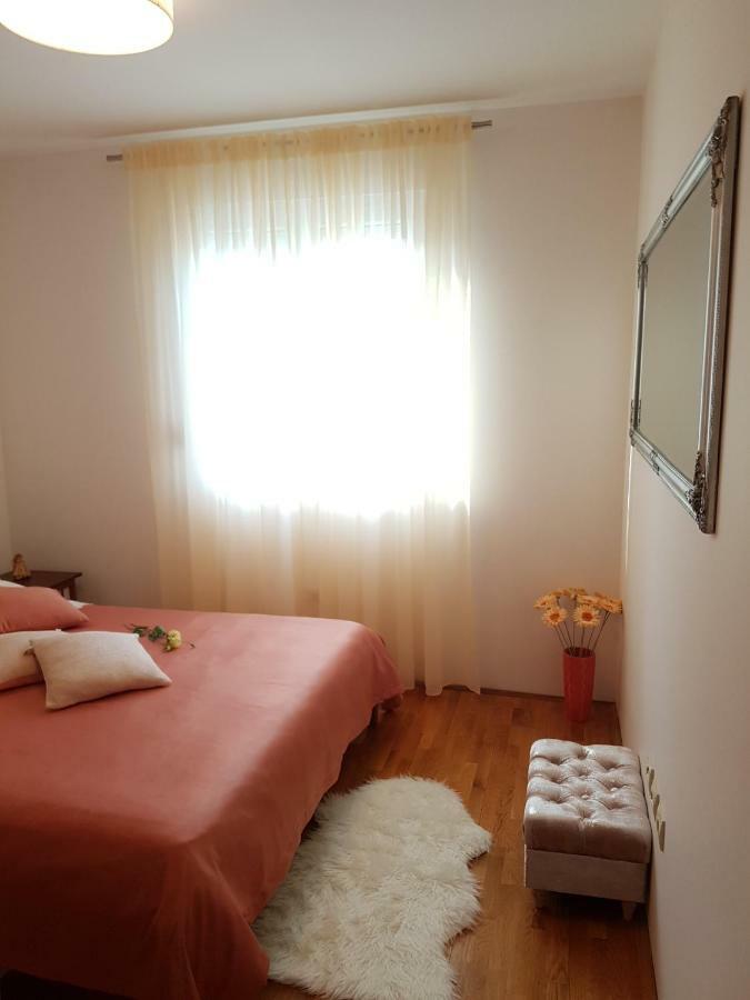 Ban Apartment Ragusa Esterno foto