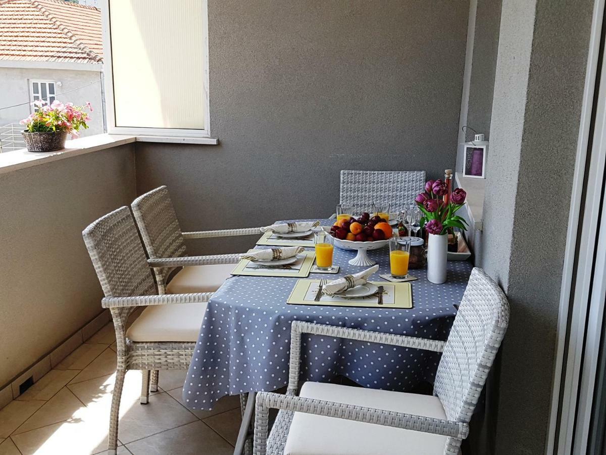 Ban Apartment Ragusa Esterno foto